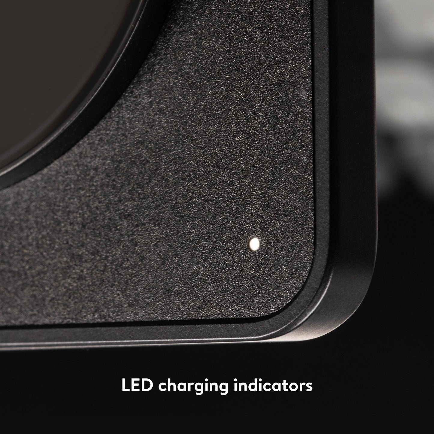 Matte Black Wireless Charging Pad - US 1828