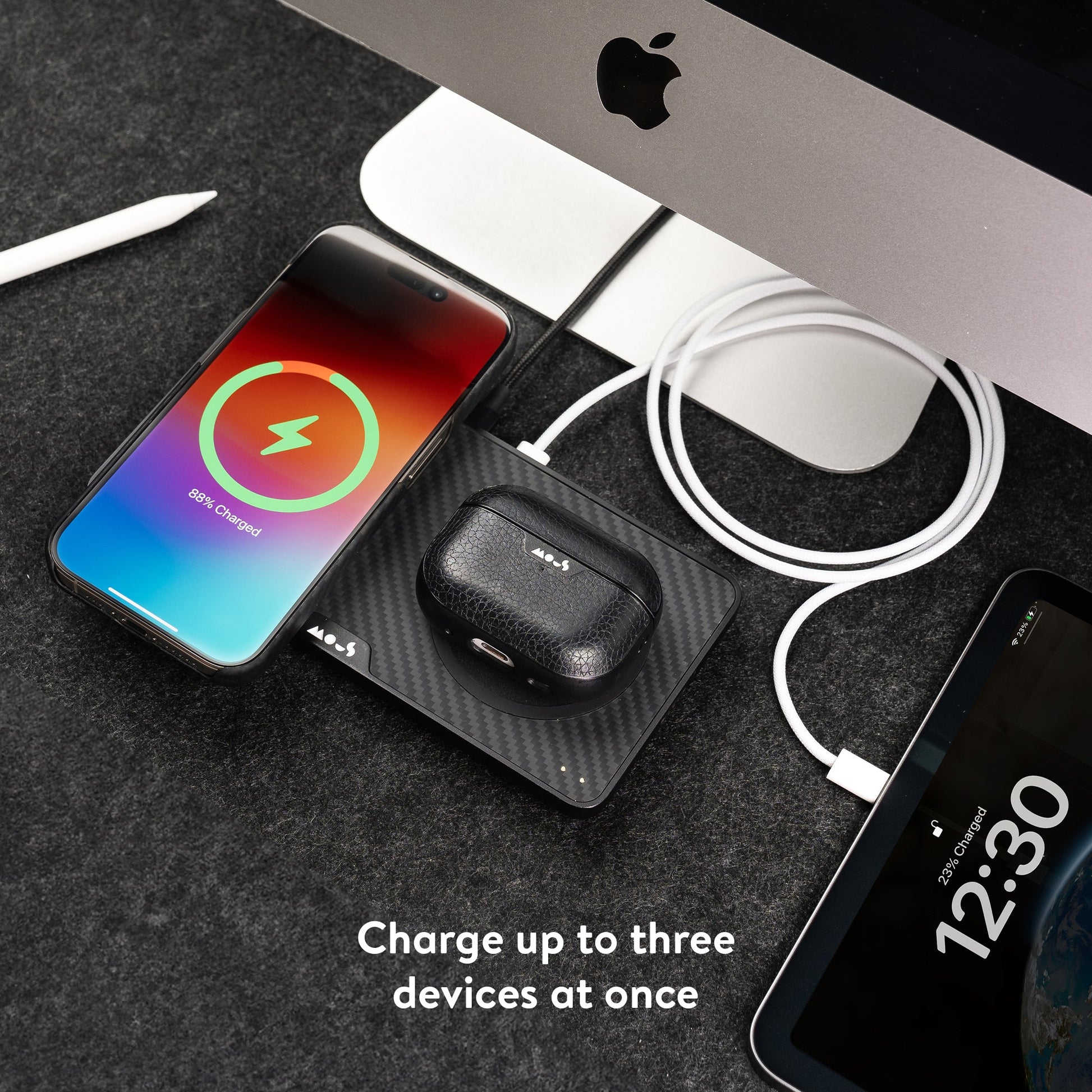 Aramid Fibre Wireless Charging Station - US 3878
