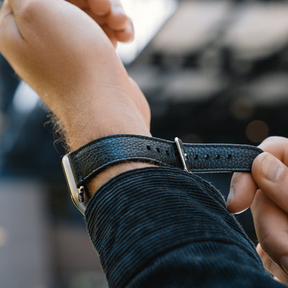 Leather Apple Watch Strap - US 5123