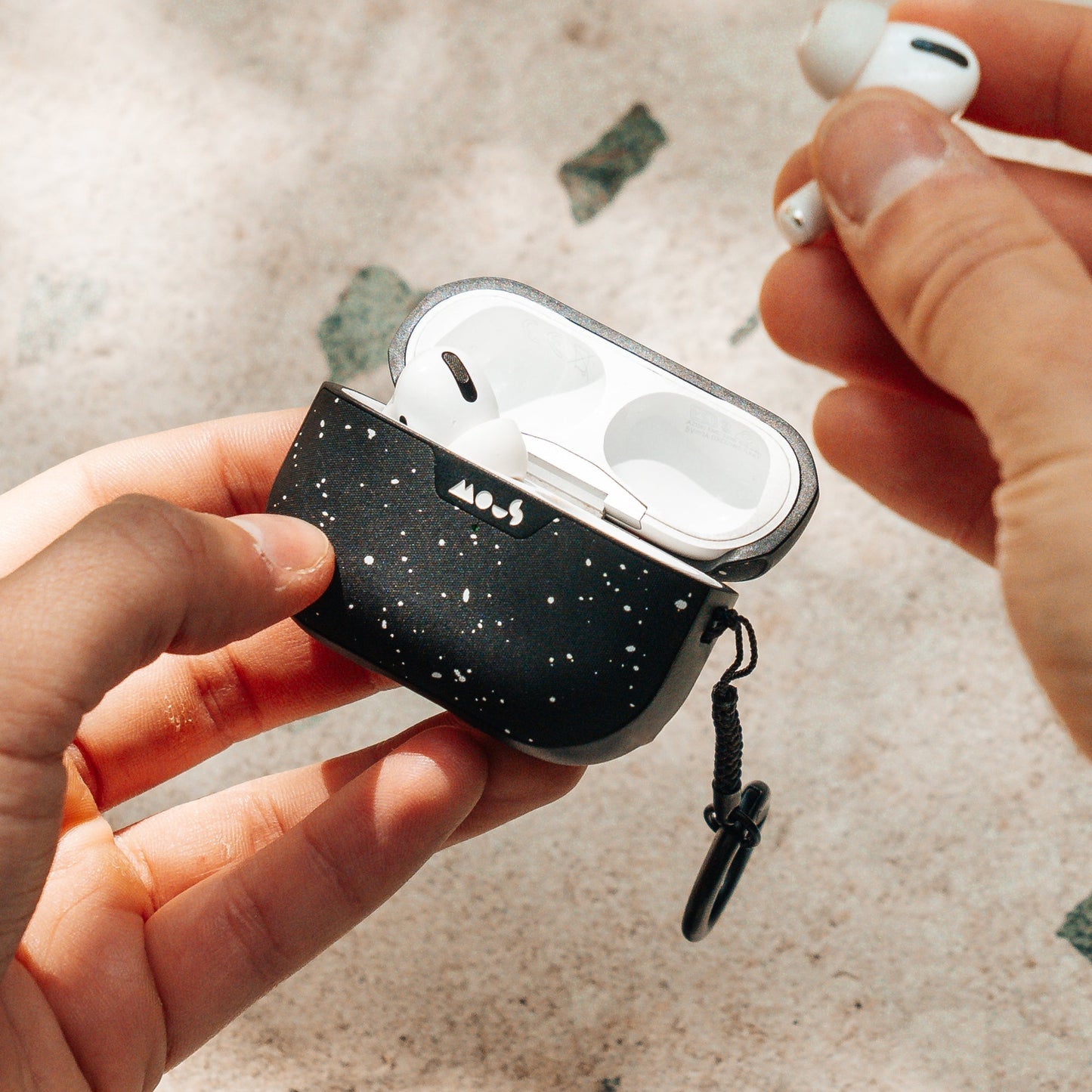Speckled Fabric AirPods Pro Case - US 5730